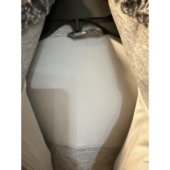 The North Face Hybrination Thermal 3D Vest Heather Grey Womens - LG - Picture 10 of 16